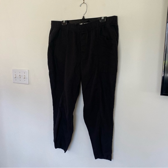 Old Navy | Linen Blend Cropped Pant - Picture 2 of 10